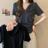 Camiseta de Algodão com Capuz e Manga Curta - Foto Real - Verão Feminino - Cor Sólida - Slim Fit - Emagrecedor - Top Curto com Decote V - Manga Meia