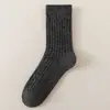 Calcetines de Media Pantorrilla para Hombre Otoño e Invierno, Calcetines de Lana de Oveja para Negocios, Engrosados, Cálidos, Simples, Versátiles, Calcetines Largos Casuales para Hombre de Doble Aguja