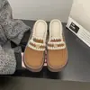 Sapatos Plataforma para Mulheres, Mocassins Versáteis de Solado Grosso, Slip-Ons Britânicos de Outono e Inverno, Sapatilhas Retrô Novas 2025, Peludos