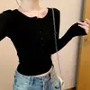 Camiseta Rosa de Manga Larga con Cuello Abierto y Botones Estilo Coreano para Mujer, Corte Ajustado, Suave como Ropa Interior, Top Casual Versátil
