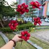 Oferta Especial Tema Rojo Grande Boda Flor Artificial Al Por Mayor Nuevo Estilo Chino Borgoña Flor de Guía de Camino Base de Fila de Flores Artificiales