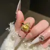 Anillo de Calabaza de Piedra Cepillada Dorada Antigua para Mujer, Oro de Imitación, Nuevo Estilo Chino, Lujo Ligero de Nicho, Anillo de Gama Alta al por Mayor