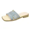 Sandalias de Exterior de Estilo Nuevo con Suela Plana para Mujer, Sandalias Adelgazantes de Verano 2026, Versátil Moda Estilo Retro Francés