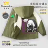 2025 Nueva Chaqueta con Capucha Delta Action Clothing Abrigo Elegante con Forro de Polar para Niños Mayores Estilo de Moda