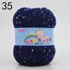Punto de color bebé seda proteína de vaca hilo de algodón muñeca grosor medio diy tejido a mano bola de lana bufanda material de ganchillo