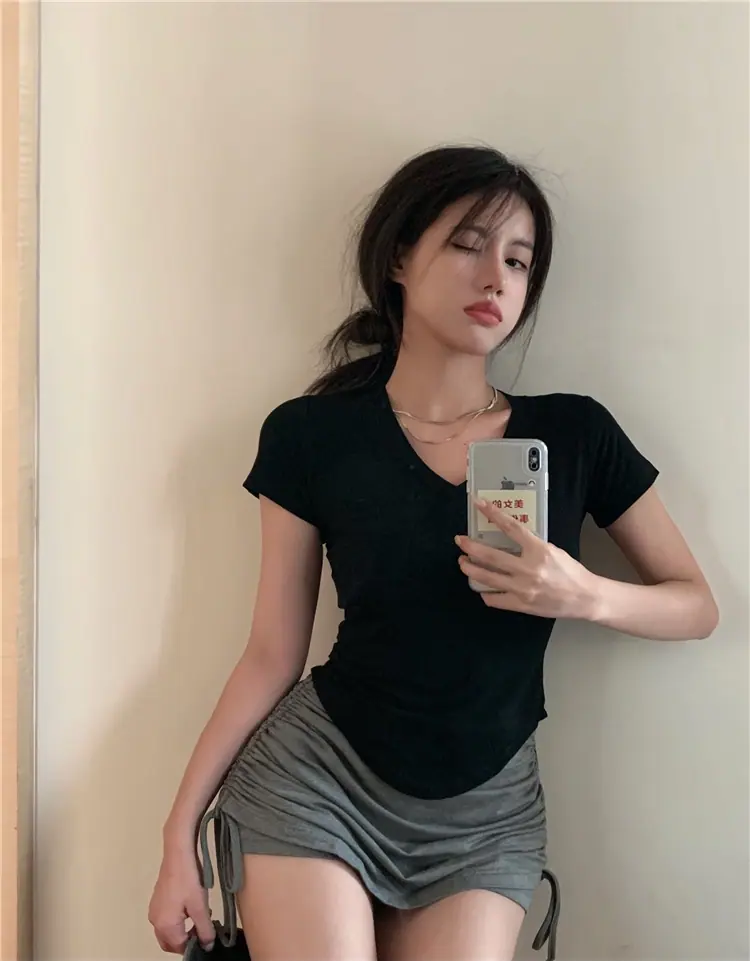 复制_v领纯欲风辣妹T恤女春季2023夏新款修.jpg