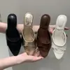 Nueva colección de verano: tacones altos de diseño exclusivo con punta fina, sandalias elegantes de estilo coreano para mujer, perfectas para usar al aire libre, que irradian una vibra elegante y chic