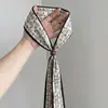 Pañuelo de Seda Rosa de Lunares Suaves Estilo Coreano para Mujer, Único y Llamativo, Elegante Pañuelo Delgado para el Cuello con un Toque de Lujo, Accesorio para el Cabello