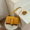 Chegada Nova Outono 2026 Fresco Retrô Design de Nicho Bolsa de Axila Moda Casual Simples Ombro Único Transversal Pequena Quadrada