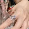 Anillo de corona con rubí Camellia Victoria, bañado en oro de 18 quilates y circonita arcoíris en forma de pera para mujer.