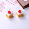 Resina pastel miniatura simulación accesorios de pastel para casa de muñecas, decoraciones de casa de postres mini, accesorios de juguete