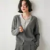 Diseño suave y acogedor de cachemira, estilo francés de nicho, cárdigan de punto de imitación de dos piezas para mujer de otoño e invierno, suéter de cachemira holgado