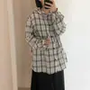 Camisa jacket a cuadros con capucha versátil estilo coreano para mujer, que ofrece protección solar con su diseño a cuadros de manga larga