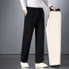 Calças casuais de outono e inverno, forradas com fleece e espessadas, calças retas masculinas, corte solto com cordão, calças compridas versáteis, calças quentes de inverno para homens