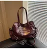 Bolsa de Motocicleta de Estilo Coreano de Nicho Súper Genial para Mujer, Nueva Tendencia 2025 Bolso Tote de Gran Capacidad con Múltiples Bolsillos, Bandolera de un Solo Hombro