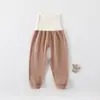 Calça longa de algodão puro para bebê, cintura alta, protege a barriga, adequada para bebês e crianças pequenas, calça longa de base para outono, calça de cintura alta grau A para bebês e crianças pequenas