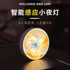 Fornecimento Exclusivo Transfronteiriço de Luzes Noturnas com Sensor de Corpo Humano Pintadas em Desenho Animado, Luzes de Parede com Sensor LED com Logotipo Privado e Padrões Personalizáveis