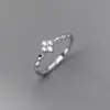 Anel de Trevo de Quatro Folhas para Mulheres, Design de Nicho de Luxo Leve, Anel Aberto, Anel Simples e Único, Anel de Zircônia da Moda de Alta Qualidade