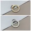 Diretamente do fabricante, chaveiro de carro cravejado de diamantes, chaveiro de casal, acessório versátil para bolsa, presente de Dia dos Namorados em metal