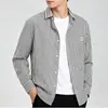 Camisa Rayada Nueva para Hombre Primavera y Otoño 2026, Cuello Campana, Estilo Coreano de Alta Gama, Chaqueta Camisa Casual para el Trabajo de Manga Larga