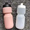Diseño nuevo y creativo, nuevo modelo de exportación, venta directa, botella de plástico exterior de una sola capa, botella de agua para deportes en bicicleta