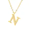 En Stock al por Mayor Colgante Alfabeto de 26 Letras con Diamantes de Acero Inoxidable Europeo y Americano Cadena para Clavícula Collar de Acero de Titanio para Mujeres