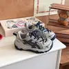 Zapatos de hombre 2026 nuevo otoño casual transpirables de malla zapatillas de moda con un toque de alta gama, versátiles y elegantes zapatos de papá
