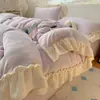 Conjunto de Cuatro Piezas de Encaje Clase A y Vellón de Leche Estilo Princesa Francesa INS Color Sólido Engrosado Cálido Bebé Vellón Fale Vellón Tres Piezas
