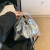 Bolso pequeño con cordón y textura estilo occidental para axilas, bolso de moda con cordón plisado, bolso de mensajero sencillo para viajeros, novedad de 2024
