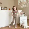 Roupa de Verão para Meninas: Conjunto Sem Mangas de Seda de Gelo, Colete de Verão Estiloso para Bebê, Novo Conjunto de Duas Peças com Calça Longa Solta, Top da Moda