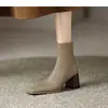 2026 Temporada Chunqiu Novas Botas de Cano Curto Femininas com Salto Grosso Alto Botas Emagrecedoras Moda Francesa Temperamento Bico Quadrado Moda Botas Nude