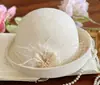 Chapéu de Palhaço de Malha Floral com Penas de Seda e Linho para Mulheres, Chapéu Cloche Elegante de Lã Australiana para Inverno, Tendência Fedora Vintage