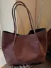 Bolso tote grande de capacidad, simple y elegante, para el trabajo y los desplazamientos, nuevo modelo 2026, acabado mate retro, bolso de hombro elegante y de alta calidad