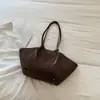 Bolsa Tote de Gran Capacidad de Alto Valor para Mujer, Bolso de Hombro Elegante de Color Sólido Retro, Bolso de Mano con Diseño Pequeño de Nicho para el Trabajo