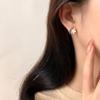 Pendientes de Plata de Ley S925 con Resina, Flor Pequeña con Diamantes, Pendientes Curvos, Accesorios Florales para Orejas, Estilo Fresco para Mujeres, Diseño de Pétalos