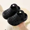 Zuecos de verano para niñas, sandalias de dibujos animados antideslizantes para interiores para niños, niños pequeños y bebés, aptas para usar en la playa al aire libre