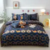 Nuevo engrosado lijado cuatro piezas dormitorio estudiantil tres piezas simple agradable a la piel funda de edredón sábanas ropa de cama al por mayor