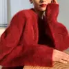 Otoño/Invierno 2024 Nuevo Estilo Estilo Emperatriz Ropa para Mujer Año Nuevo Suéter de Piel de Mapache Rojo Estilo Holgado Perezoso para Mujer Elegante Ropa de Abrigo