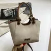 Bolsa de Mão Retro Europeia e Americana Novo Estilo 2026 Versátil para o Dia a Dia Bolsa Saco Estilosa Moda Ombro Transversal