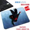 Mouse Pad Pequeño Fresco y Simple de Paisaje Urbano de Spider-Man Película Marvel Dibujo Animado Moderno Dormitorio Almohadilla para Computadora