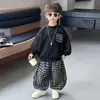 Conjunto de Ropa de Otoño para Niños 2026 Nuevo Estilo Coreano Sudadera Infantil Conjunto Casual de Dos Piezas Ropa Elegante para Primavera y Otoño para Niños
