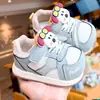 Sapatos para Crianças Pequenas Primavera e Outono Novidades Sapatos para Bebês Iniciantes 2-3 Anos Sapatos para Bebês Solado Macio Antiderrapante Malha Respirável
