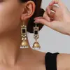 Brincos de sino e pérola de estilo étnico dourados vintage transfronteiriços para mulheres, estilo boêmio, design quadrado, cravejados de diamantes, brincos da moda