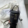Bolso cruzado de un hombro texturizado y elegante, bolso nuevo para mujer moderno y casual, bolso tipo cubo de moda Primavera 2026