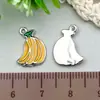 Serie de Llaveros DIY de Esmalte Blanco K Cereza Plátano Dibujos Animados Más Vendidos Transfronterizos Colgantes Accesorios de Joyería de Aleación Adornos Colgantes