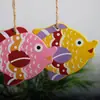 Decoraciones de animales pequeños de pez de color de madera mediterránea de doble cara, pequeño colgante, accesorios de decoración de pared para habitación infantil, jardín de infancia