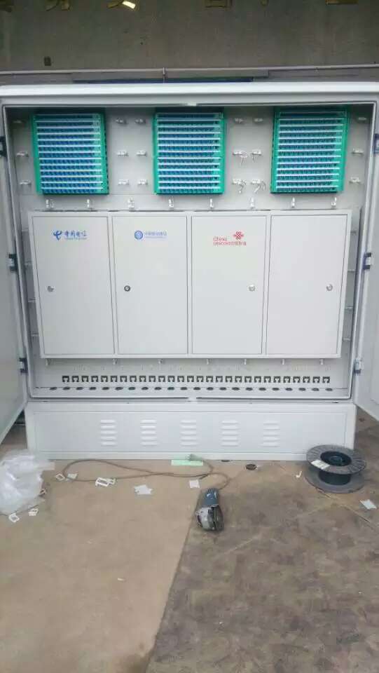 四网合一箱子2800元 尺寸1750 1600 320