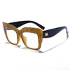 Novos Óculos Quadrados Grandes Estilosos com Frame de Rebite, Acessório da Moda Streetwear, Óculos Coloridos Azuis Bloqueadores de Luz Azul