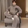 Pijama de Invierno para Hombre con Capucha de Coral Grueso para Adolescentes Tallas Grandes Ropa de Casa Cardigan de Manga Larga Cuello Alto