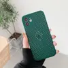 Funda refrigerante para teléfono adecuada para Apple 15promax 13 panal 14 transpirable hueca iphone112Funda protectora de TPU